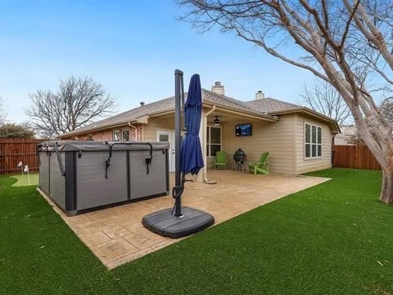 4129 Broken Bend Blvd - Photo 3 of 26