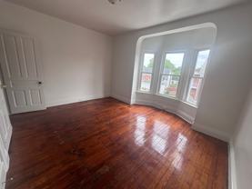 653 W Locust St - Photo 1 of 1
