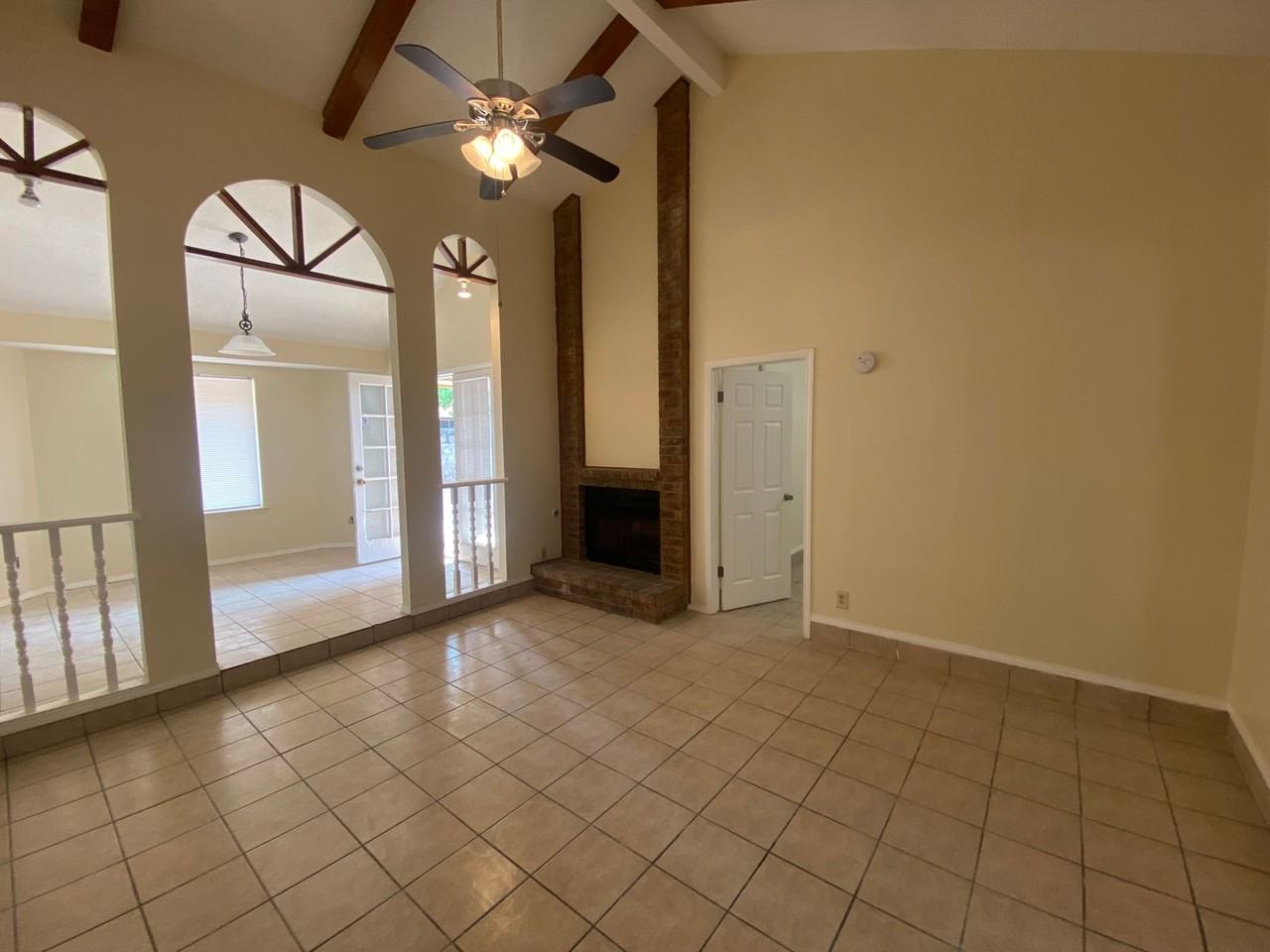 11804 Scott Simpson Dr - Photo 6 of 23