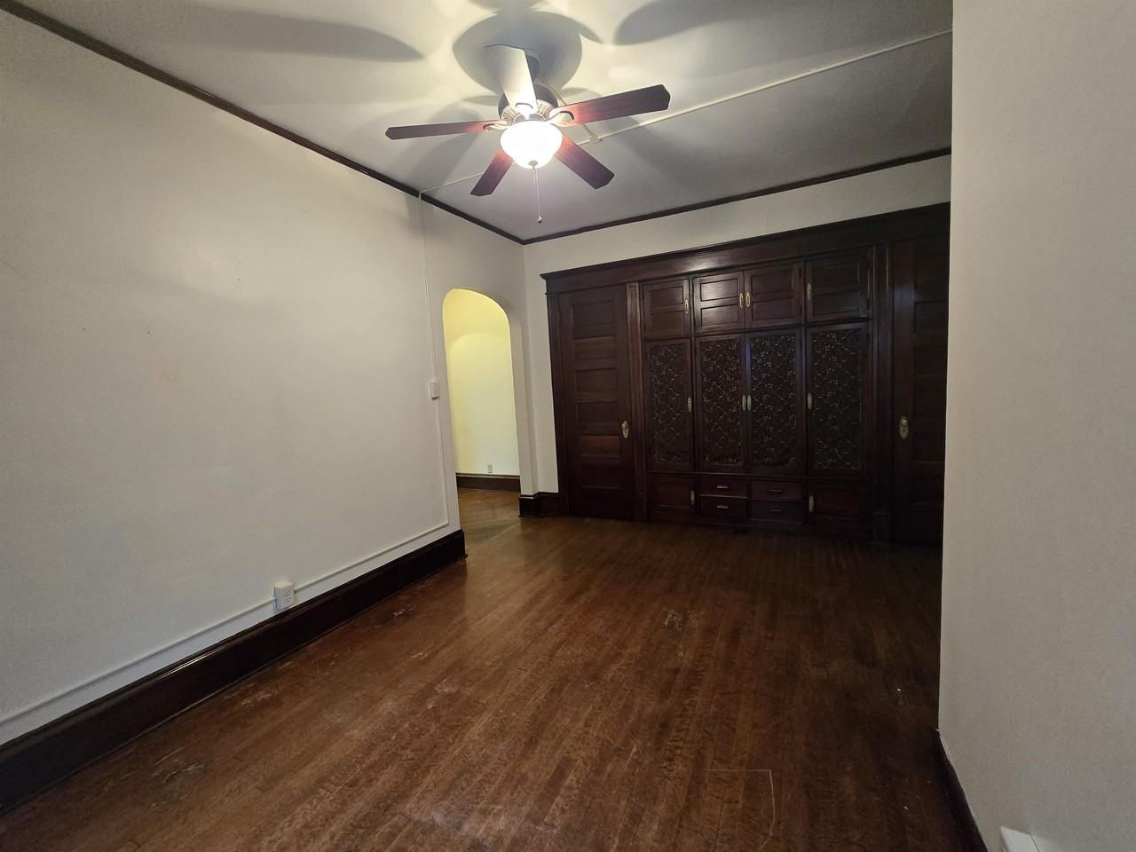 445 West William Street - Photo 3 of 10