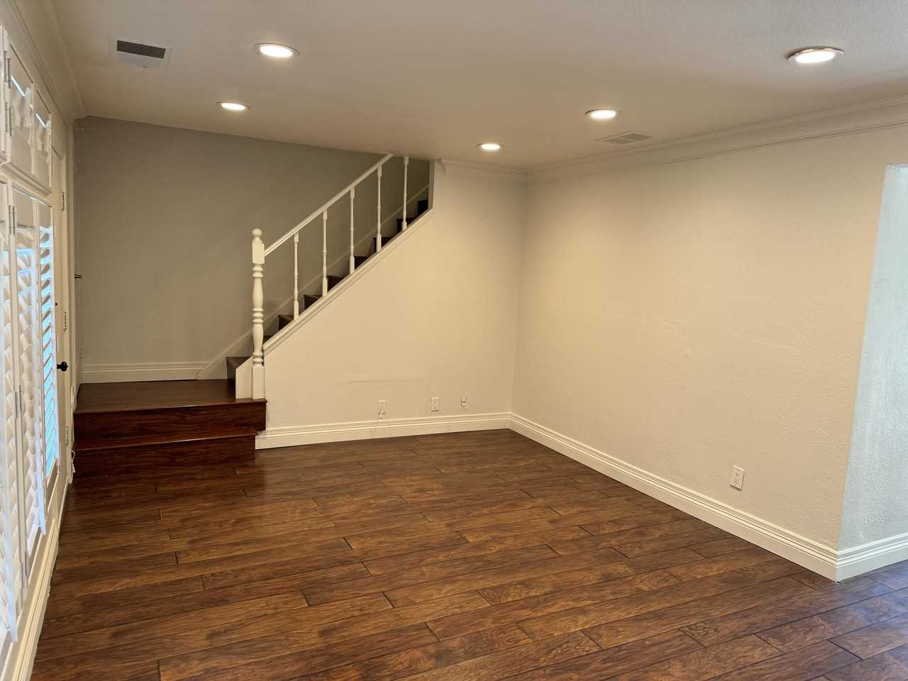 5527 Entrada Cedros - Photo 3 of 11