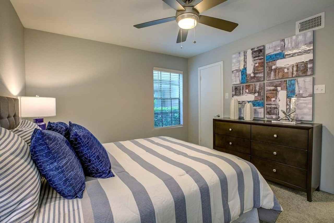 2701 2701 West Bellfort TX 77054 - Photo 5 of 5