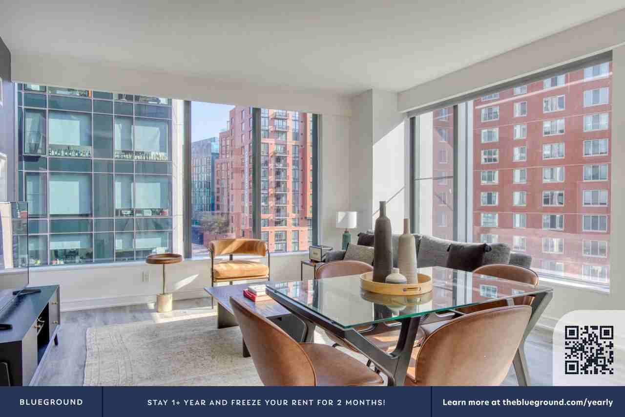 949 1st Street Southeast - Photo 7 of 50