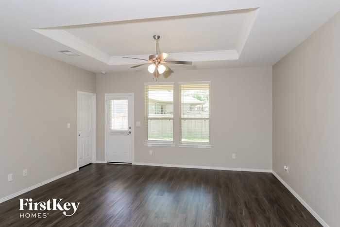 4272 Pine Still Rd - Photo 3 of 15