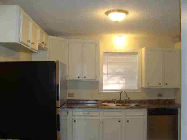 311 Williams Dr #NA - Photo 3 of 13