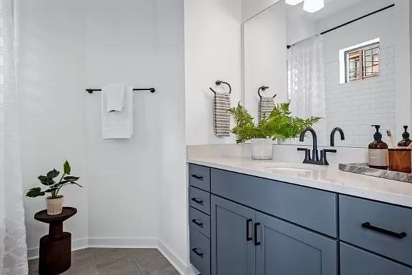 1272 3rd Ave S #205 - Photo 5 of 11