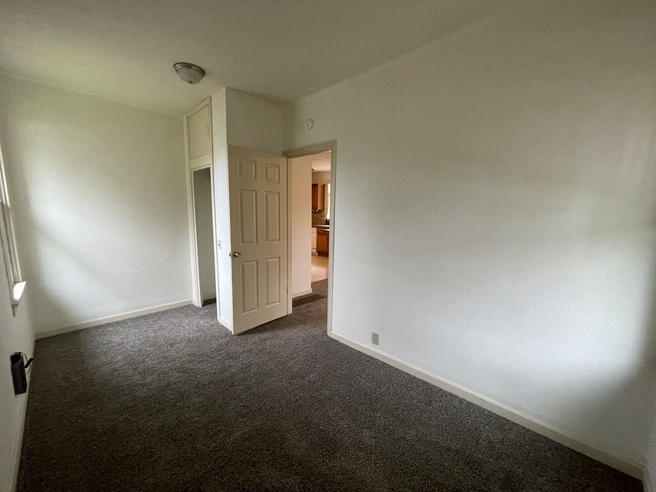 9657 N Leonard St #NA - Photo 4 of 8