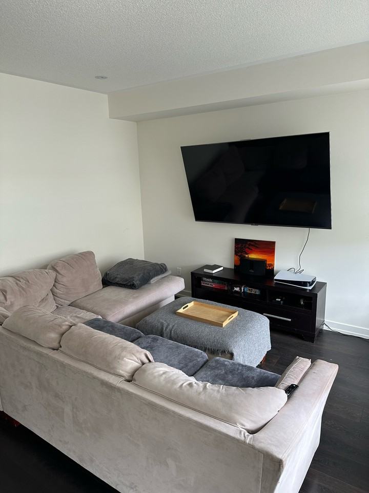 1174 Middlegate Rd - Photo 3 of 5