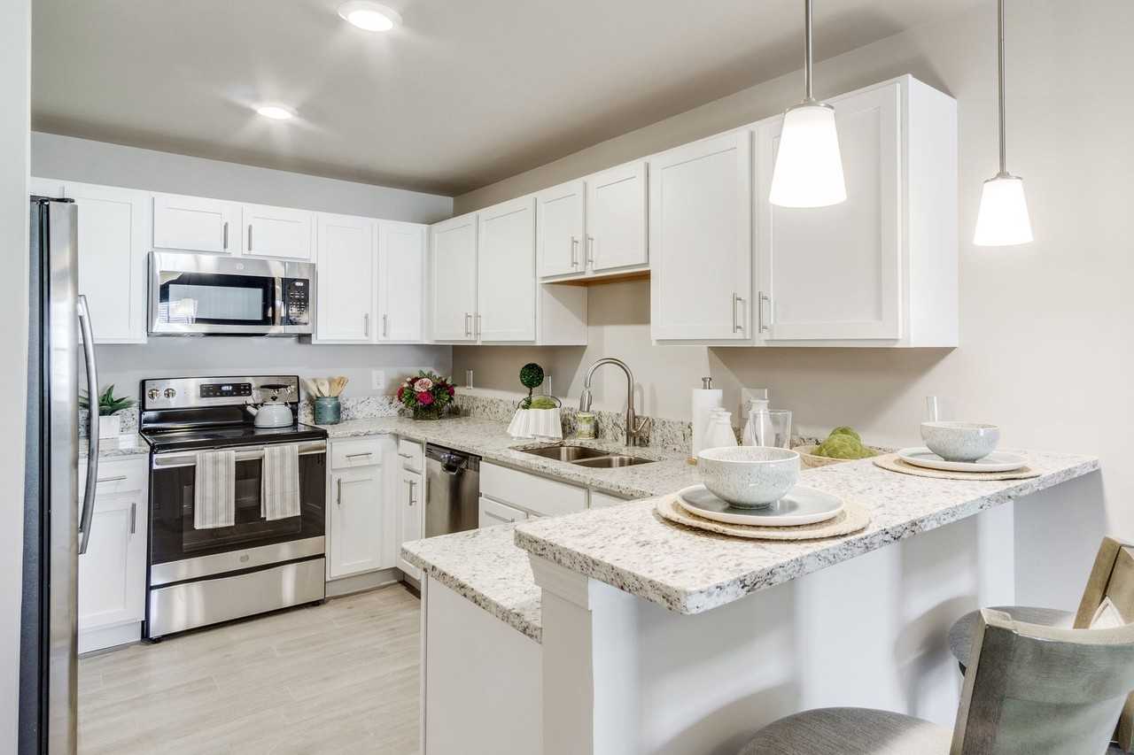 Tribute Creek Apartment Homes - Photo 5 of 39