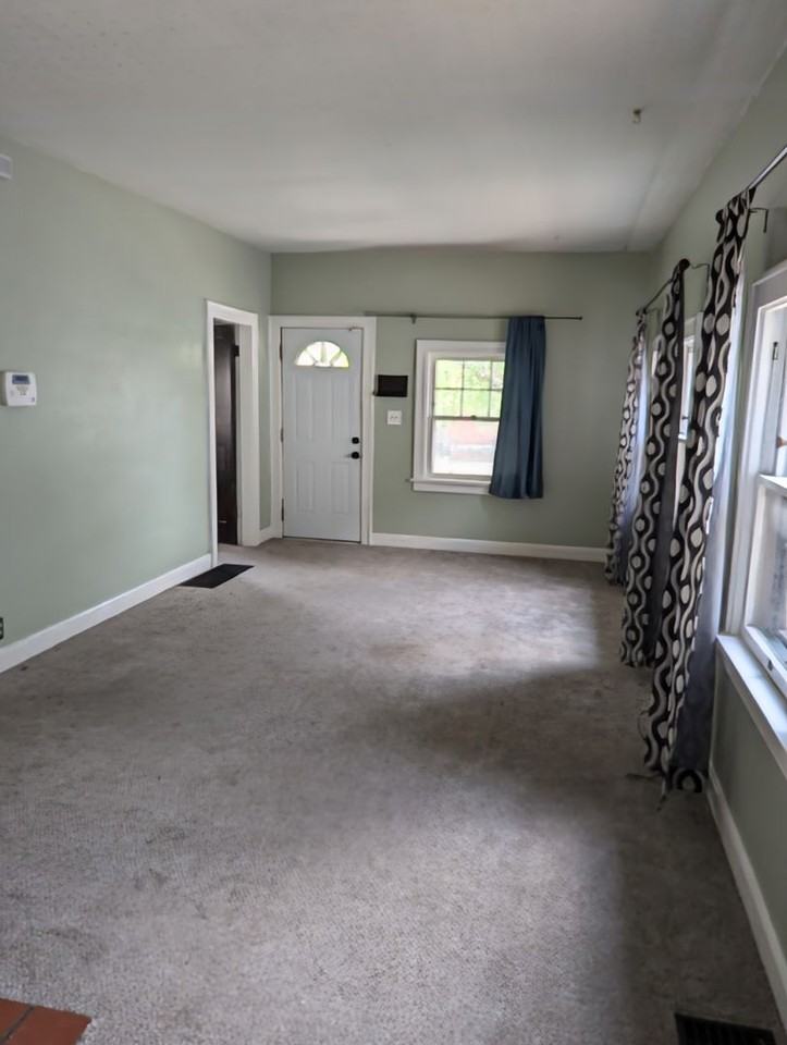 50 Hanford St - Photo 5 of 16