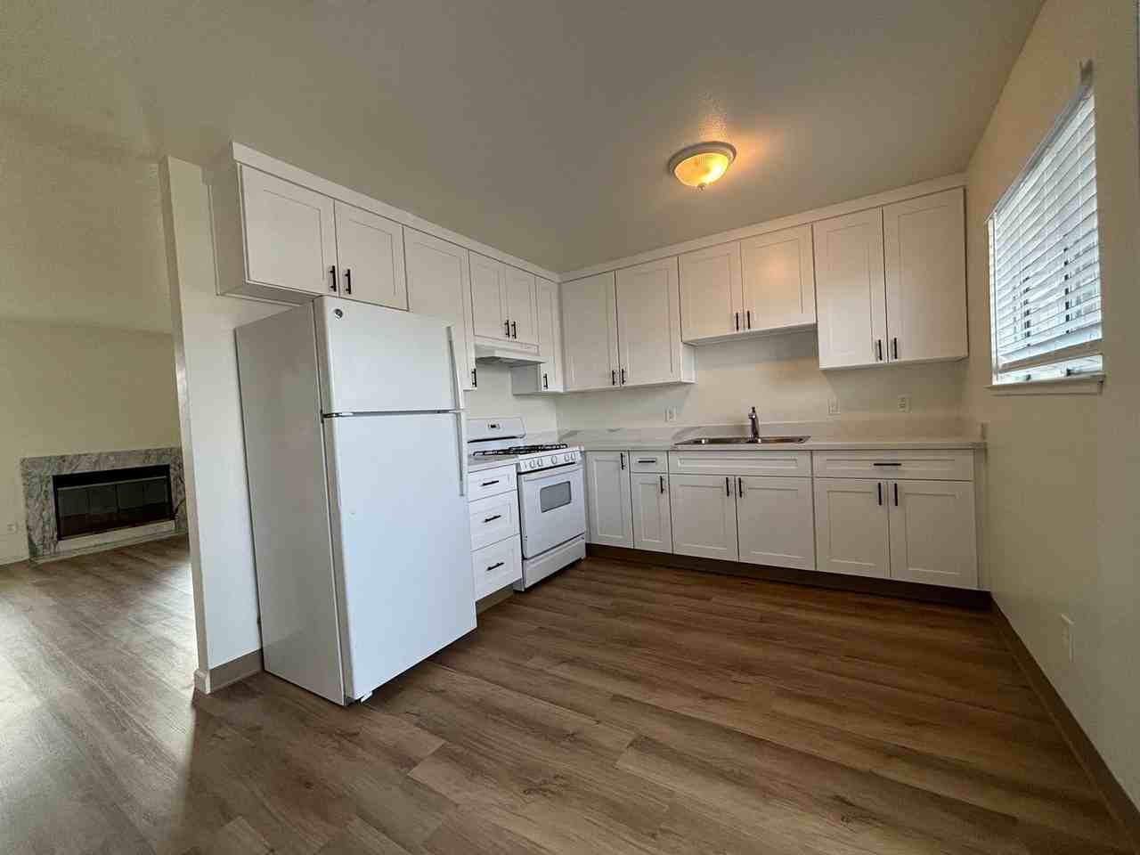Santanna Apartments - Photo 5 of 23