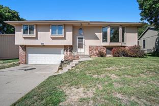 13946 Arbor Cir - Photo 1 of 1