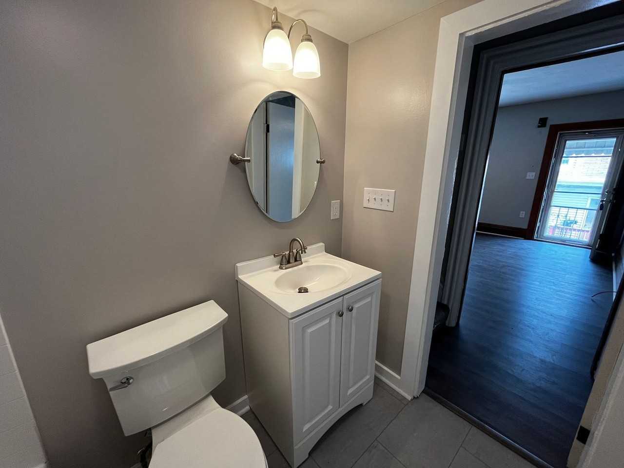 38 Gregory St - Photo 7 of 22