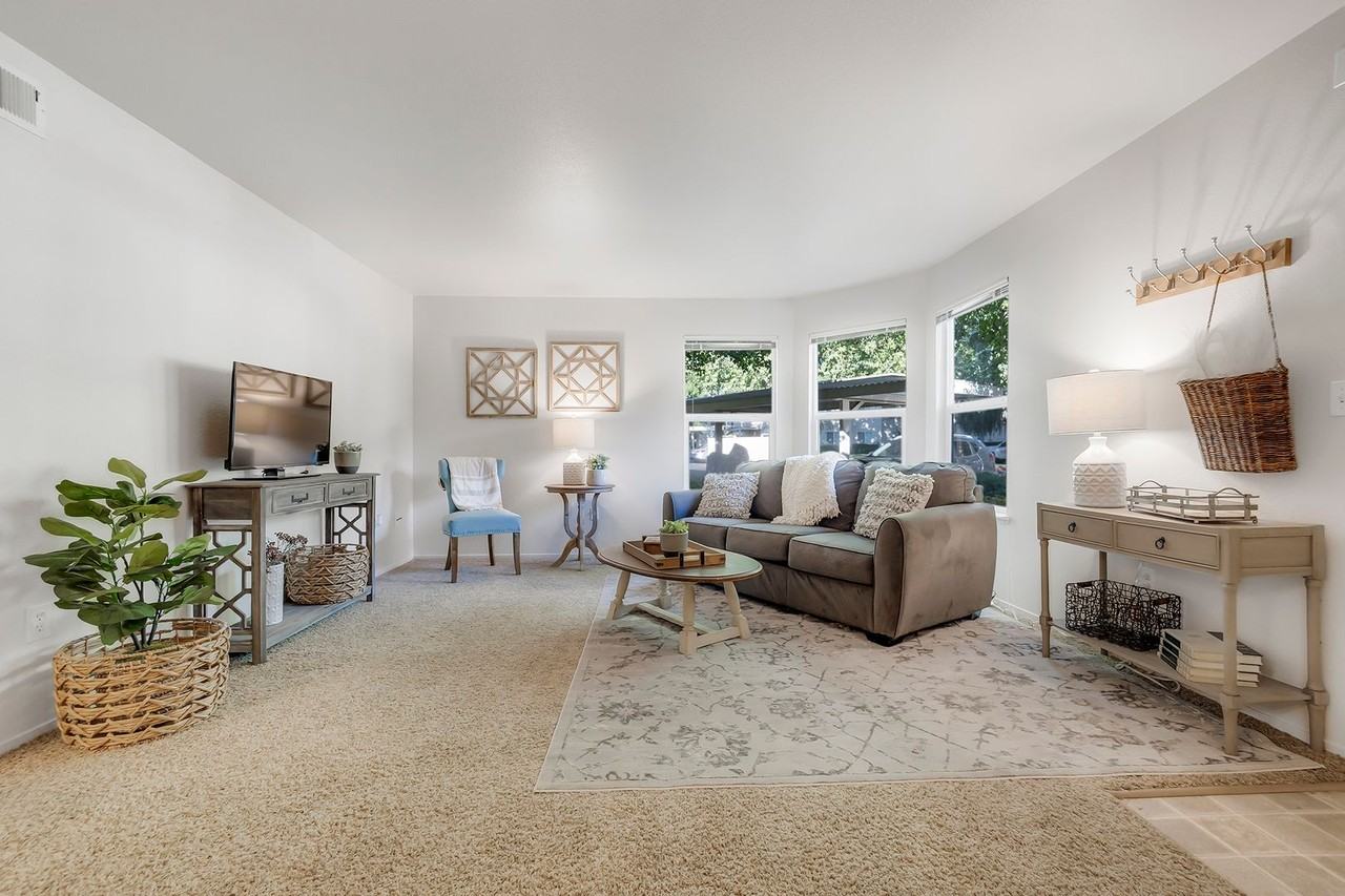 Mission Ranch Apartments - Photo 3 of 43