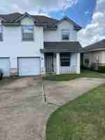 featured image of 2818 Southampton Way