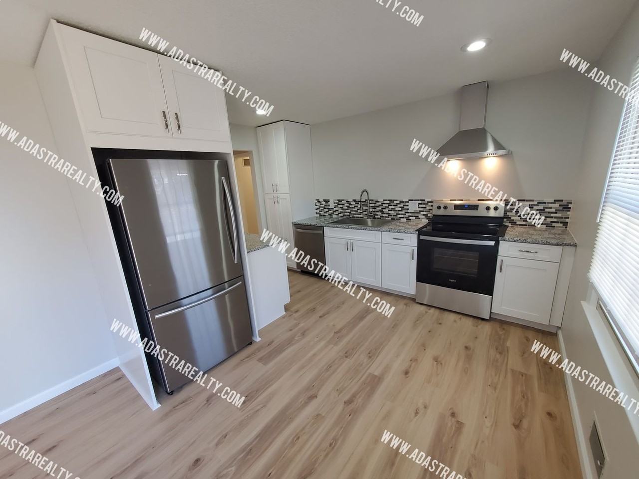 9700 W 89th Ter - Photo 6 of 28