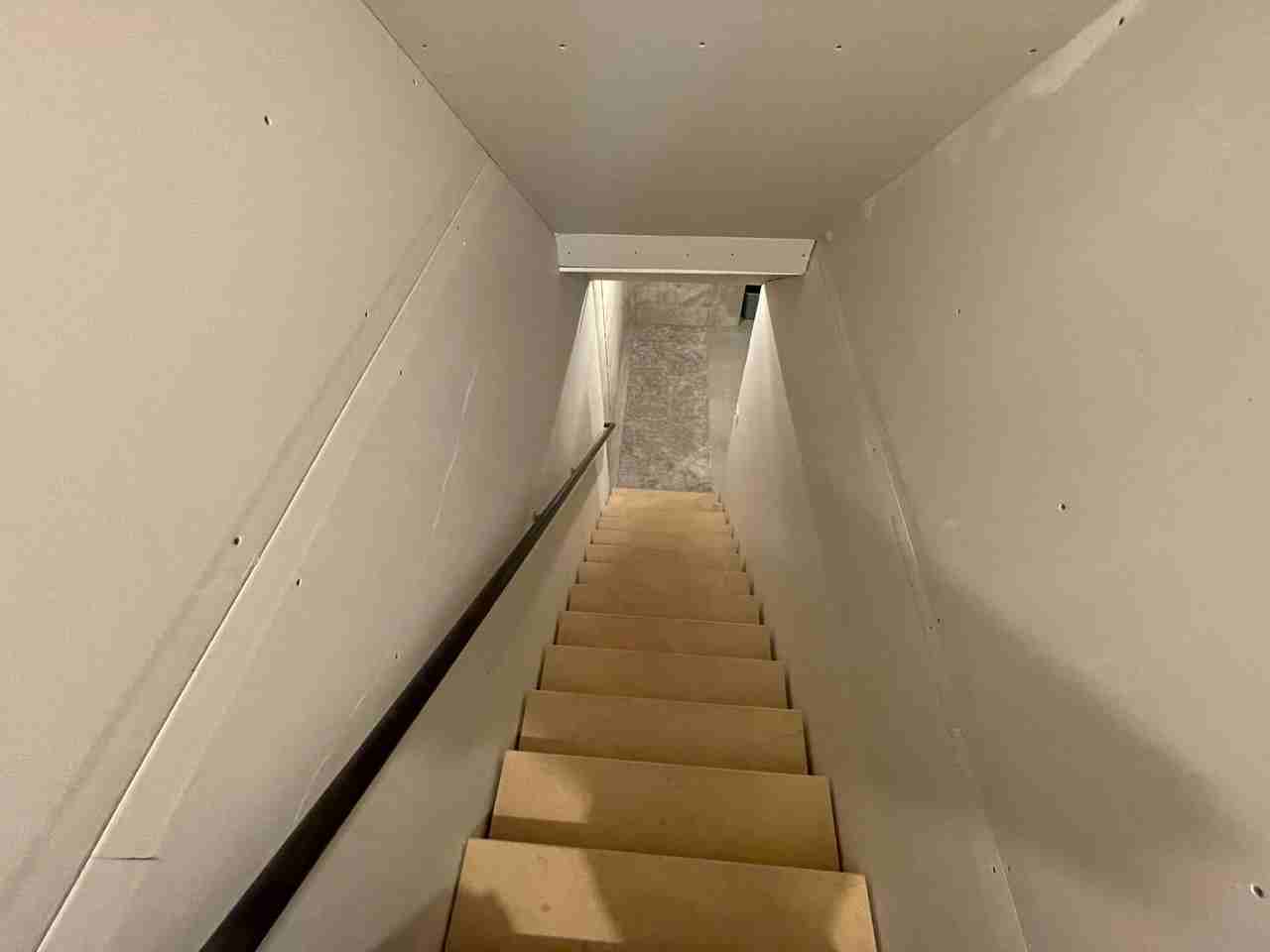 2748 Spark St - Photo 3 of 39
