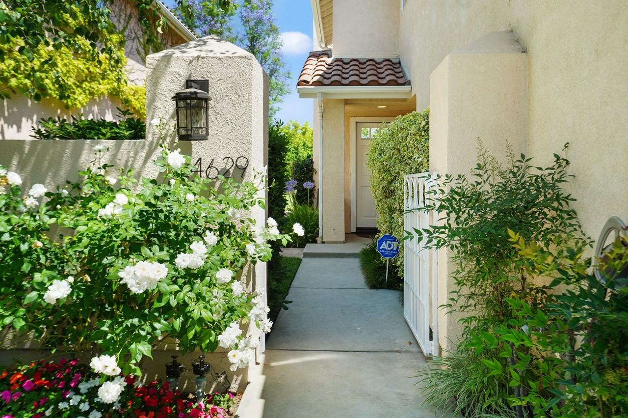 24629 Calle Largo - Photo 2 of 36