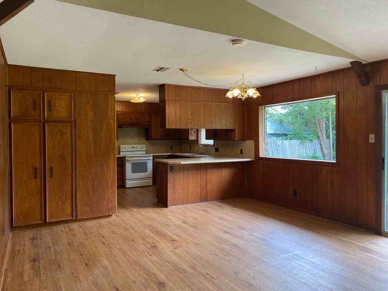 308 E 19th Ave - Photo 7 of 19