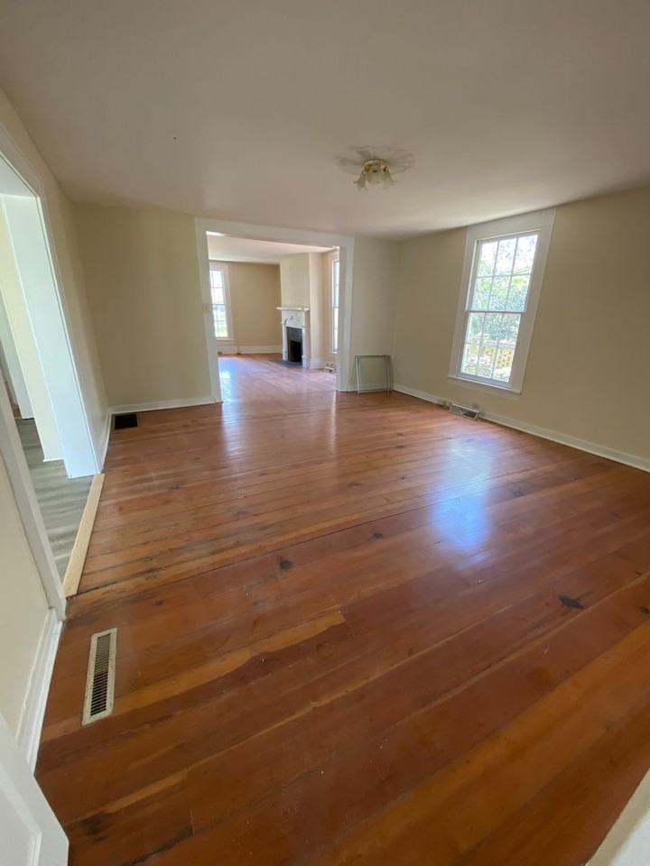 522 Walnut St - Photo 6 of 20