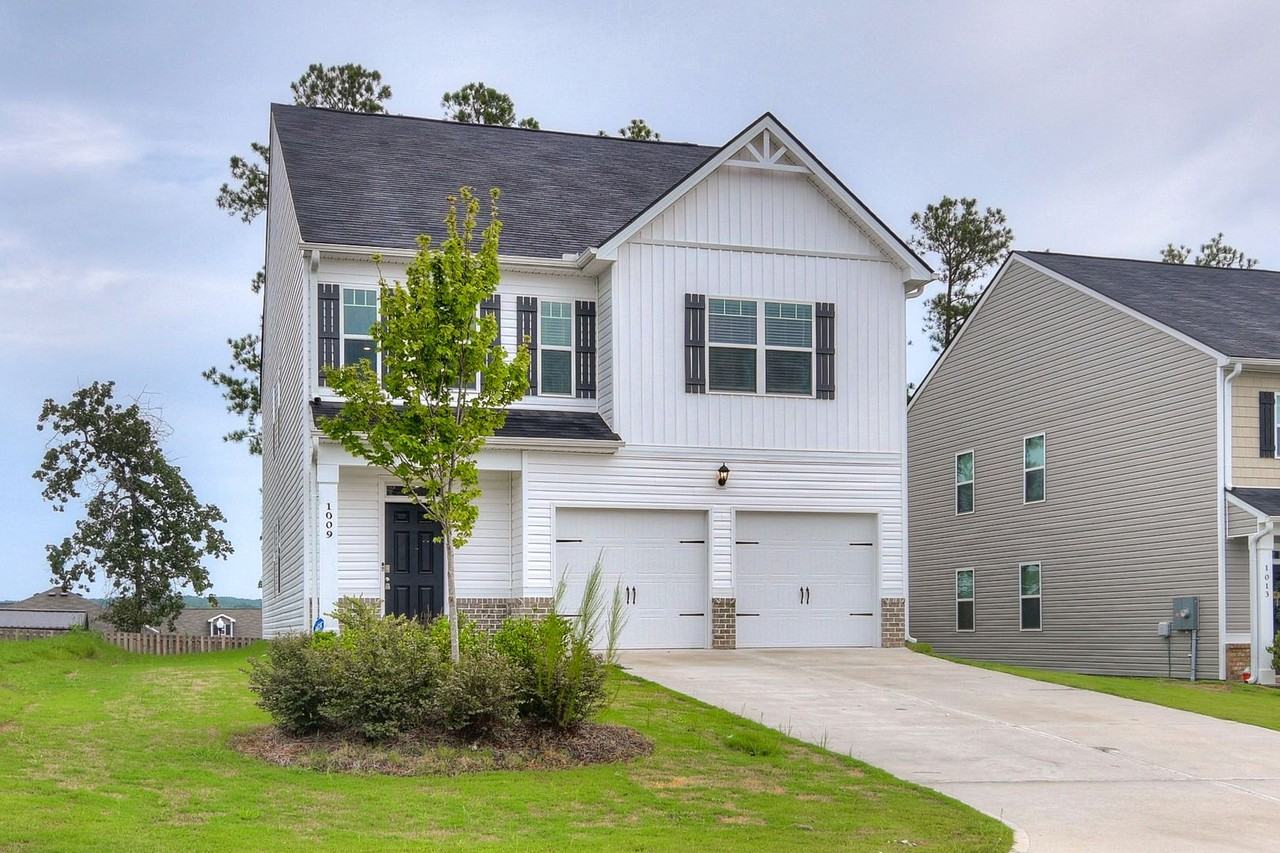 1009 Hay Meadow Dr - Photo 3 of 41
