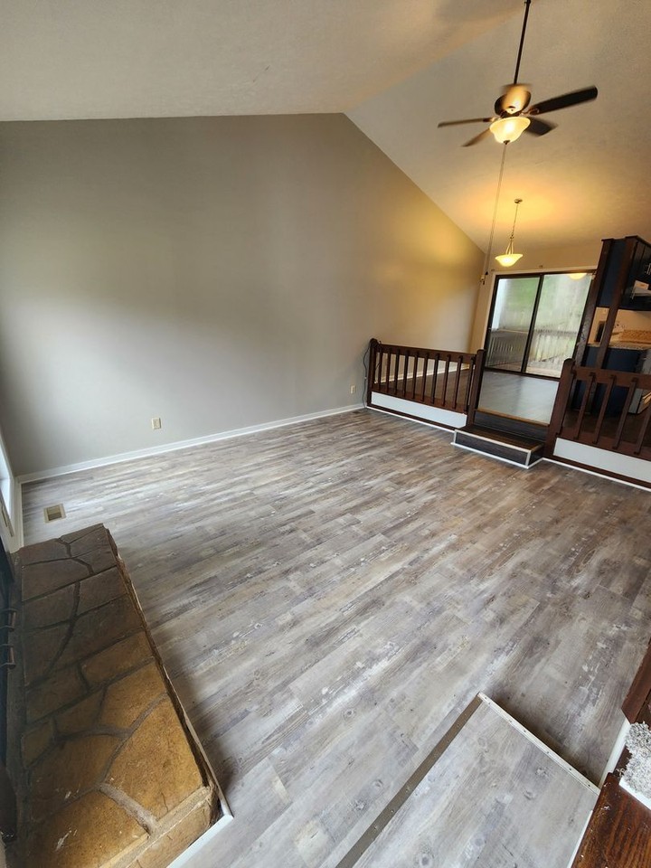 801 Rumford Pl - Photo 4 of 20