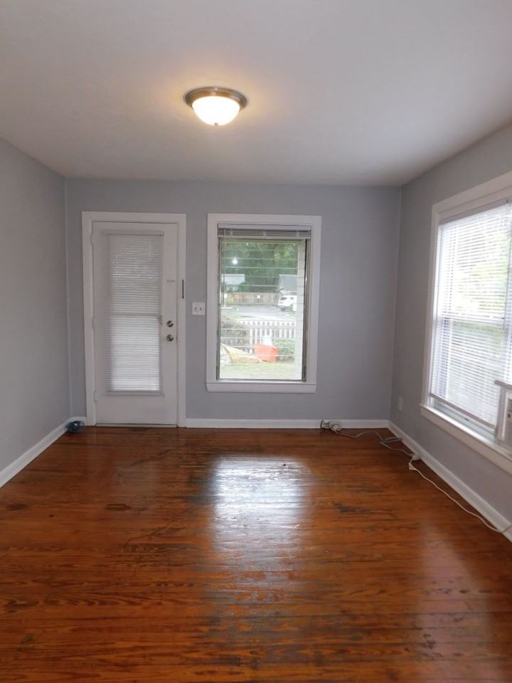 2609 Nw 6th St - Photo 2 of 20