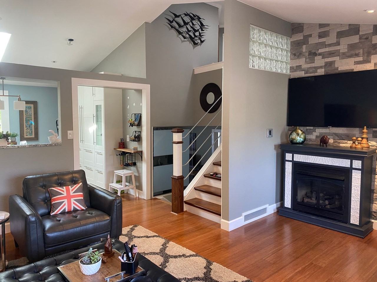 1817 Tyler Ave - Photo 6 of 46