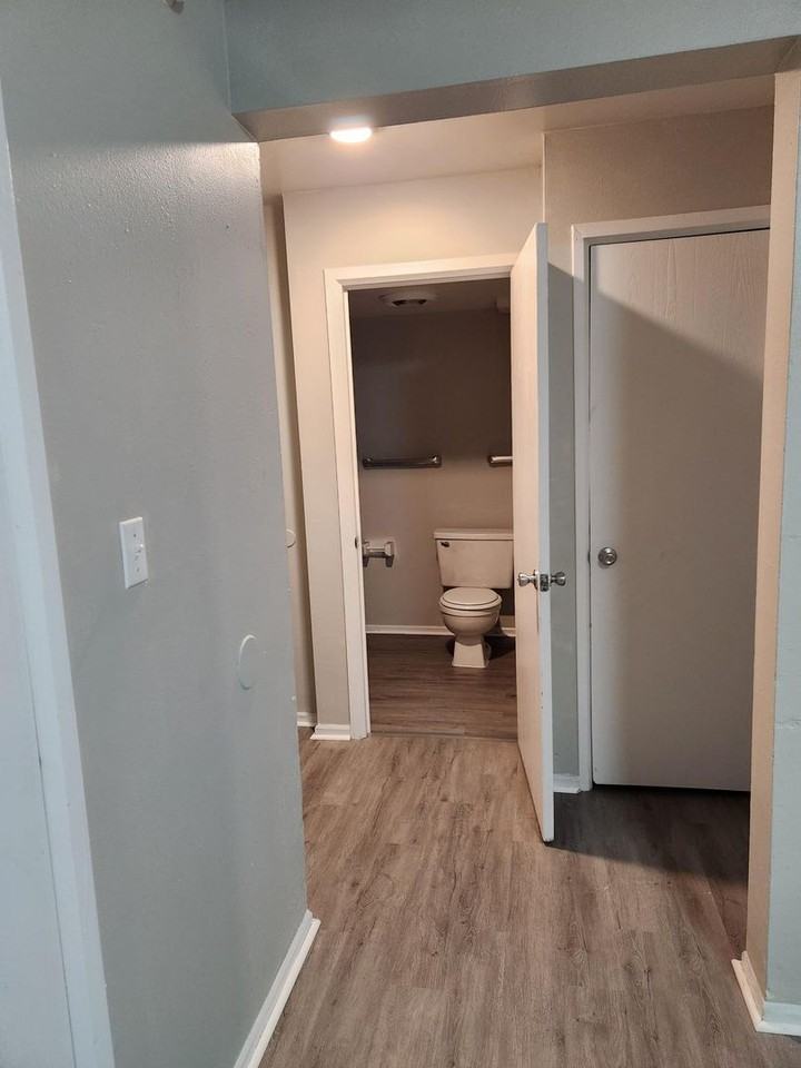 2700 Federal Blvd #104 - Photo 7 of 16