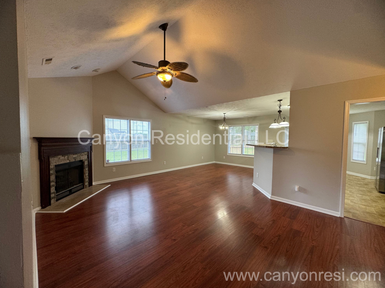 111 Cottonfield Ct - Photo 5 of 13