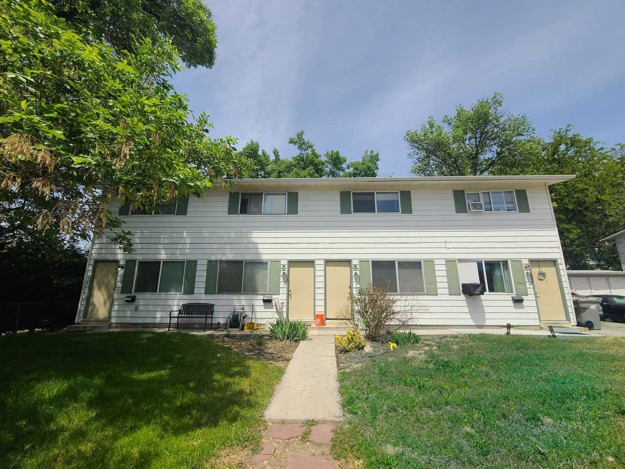 915 N 32nd St - Photo 2 of 13