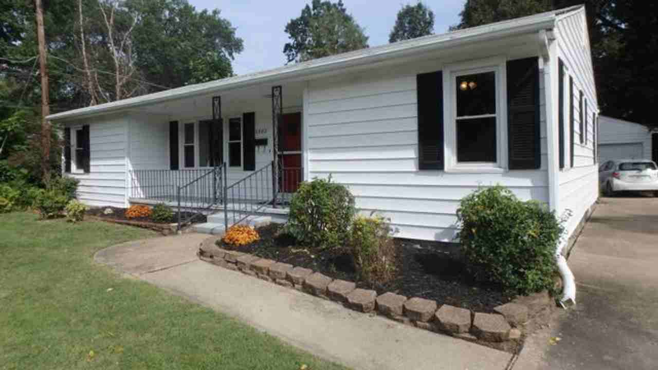 1503 W Ash St - Photo 3 of 39