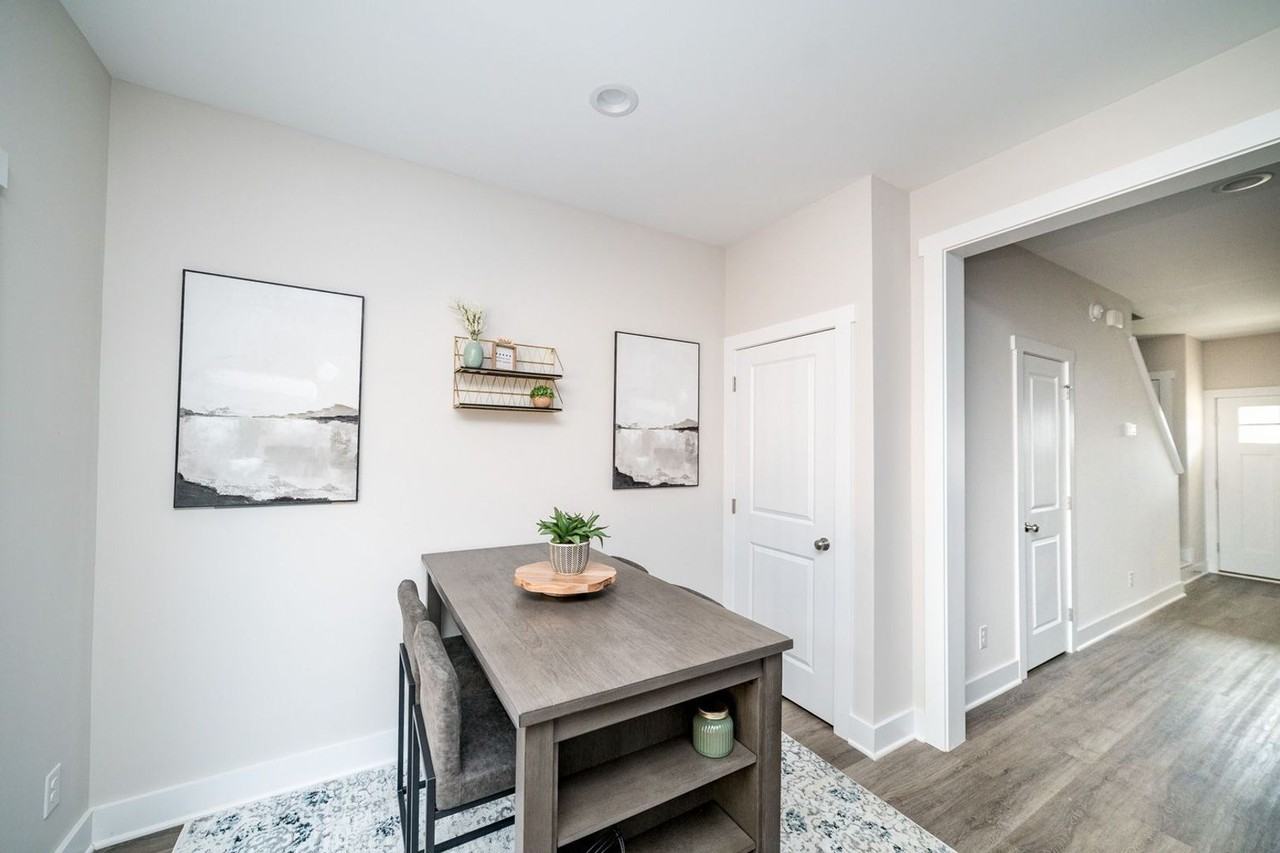 16 Villa Ct - Photo 6 of 17