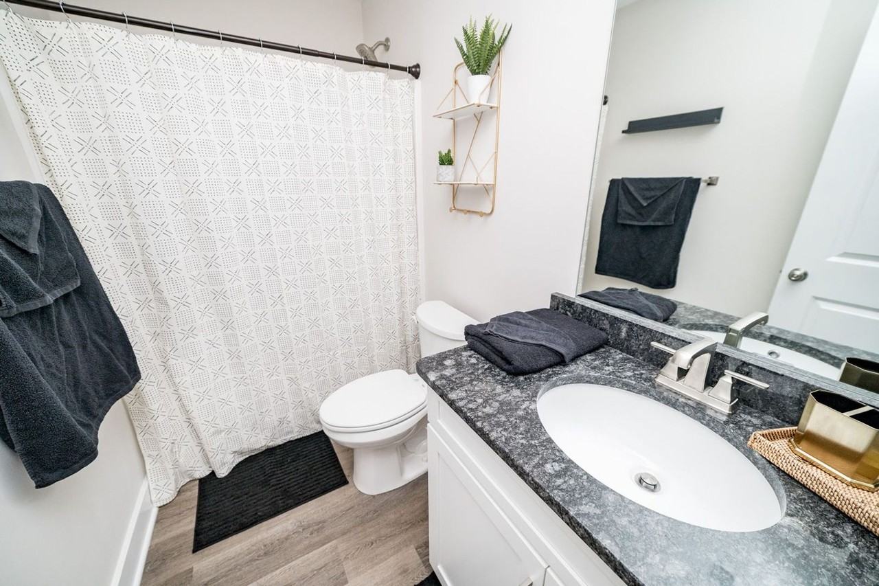 16 Villa Ct - Photo 7 of 17