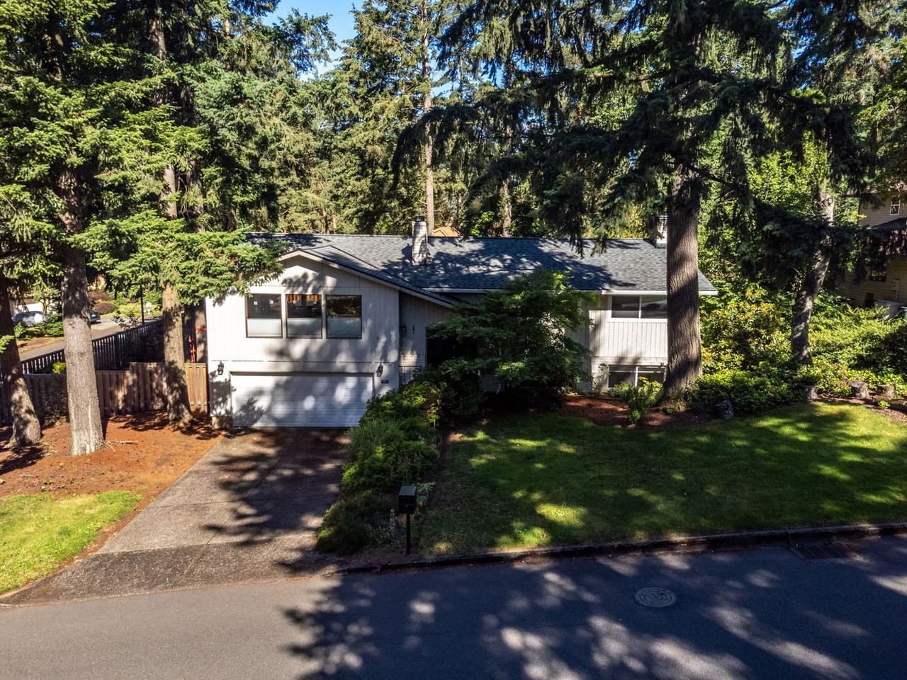 10687 Se 99th Dr - Photo 3 of 33