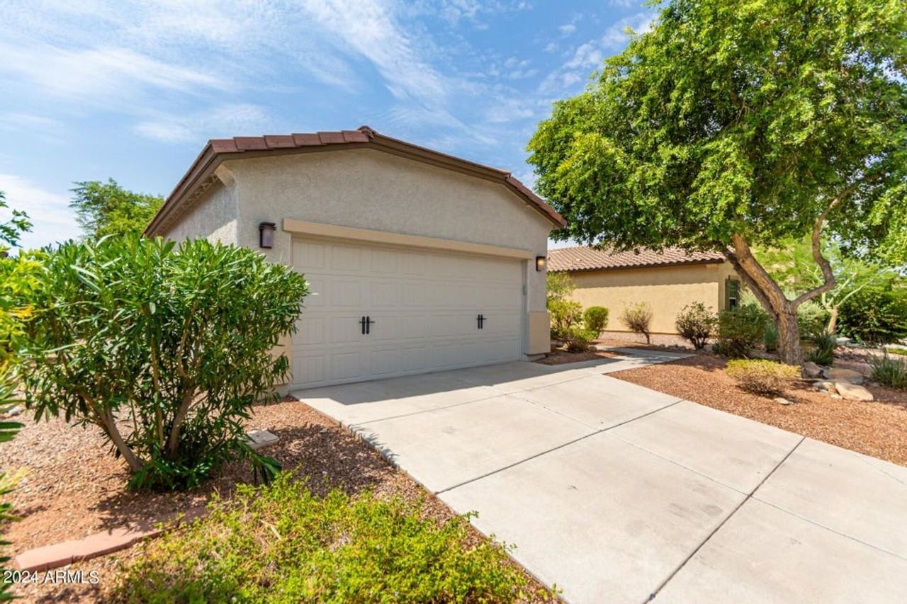 10847 W Avenida Del Rey - Photo 3 of 42