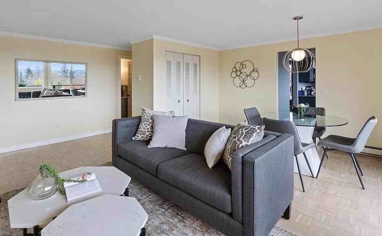 844 W Cliff Dr #103 - Photo 4 of 25
