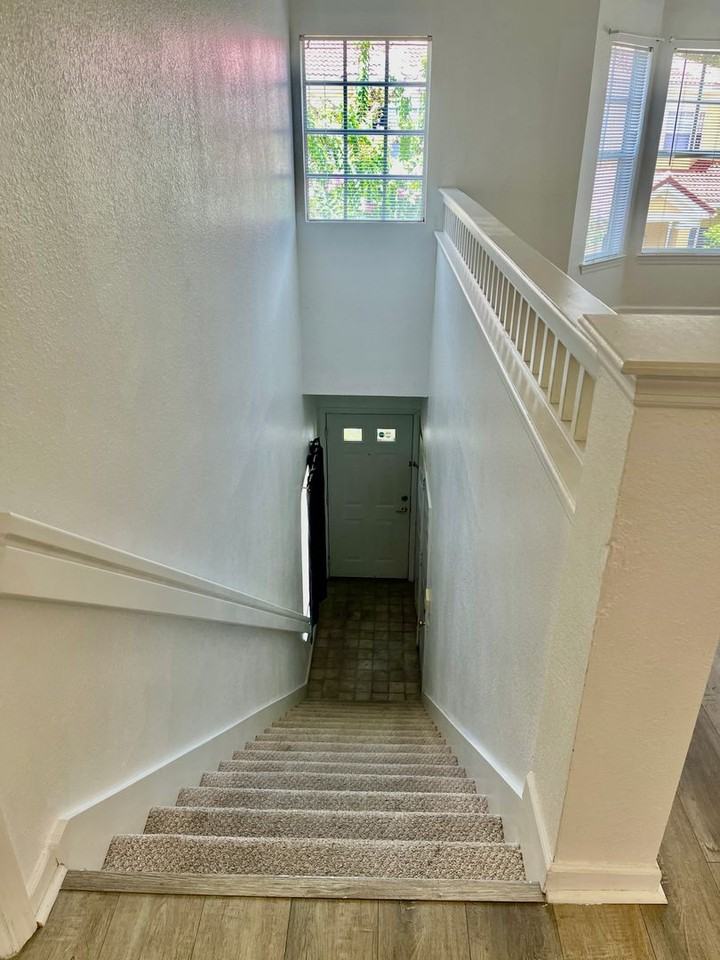 1721 Arbor Lakes Cir - Photo 3 of 24