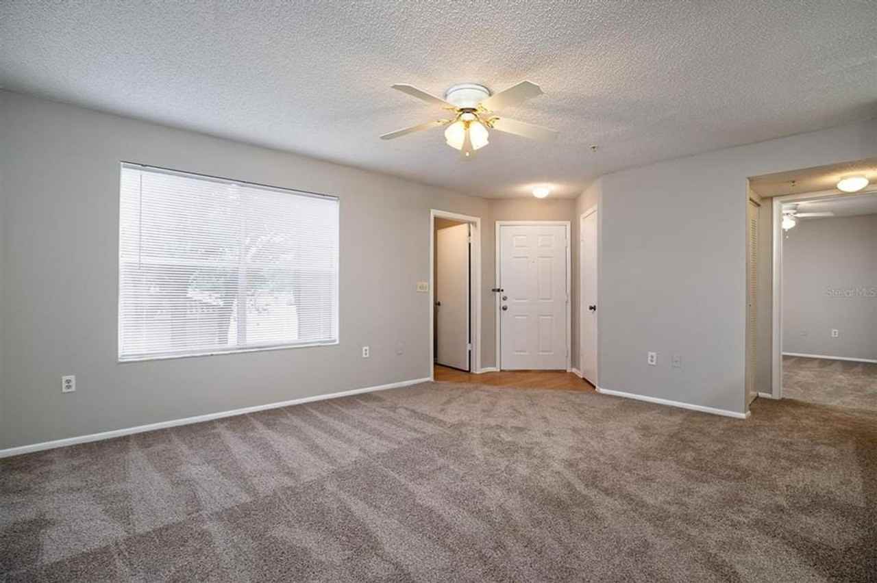637 Buoy Ln - Photo 7 of 34