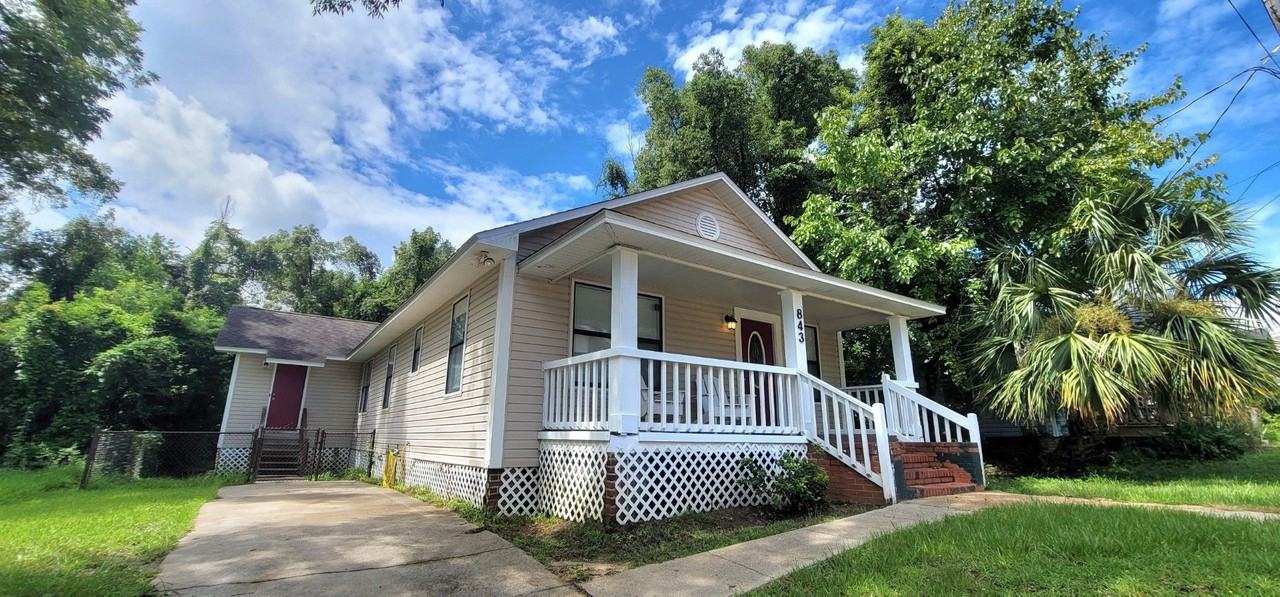 843 Dunn St - Photo 2 of 24