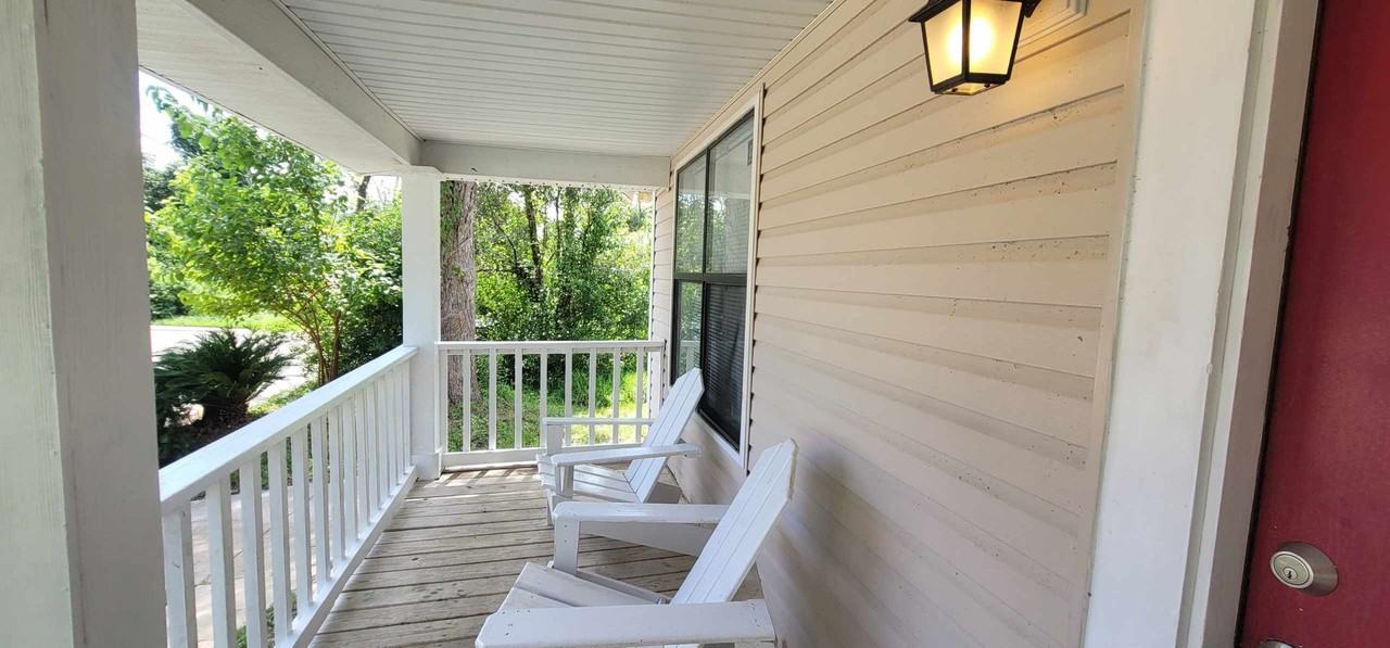 843 Dunn St - Photo 3 of 24