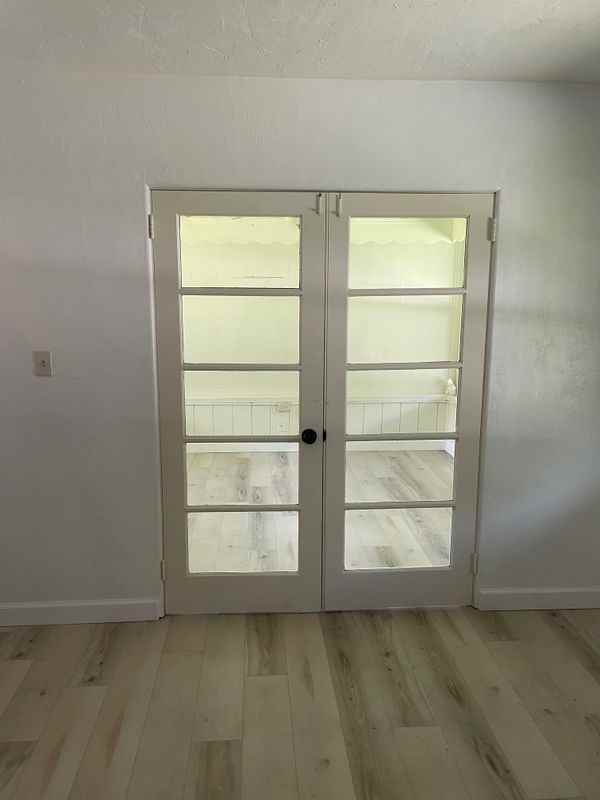 2419 Cocoanut Ave - Photo 3 of 10
