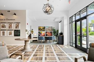 featured image of 327 E Rose St