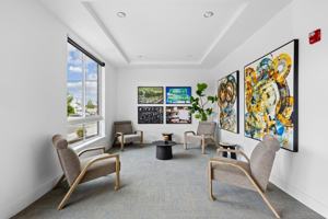 featured image of 327 East Rose Street