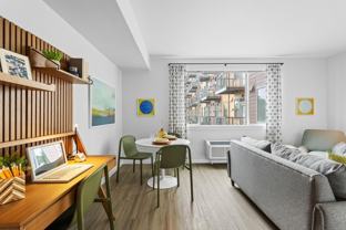 327 E Rose St - Photo 1 of 1