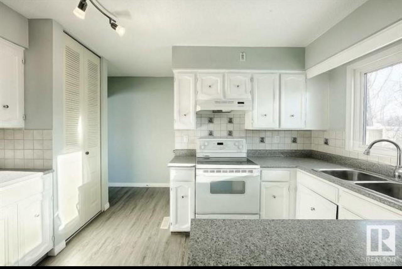 4723 132 Ave Nw #1 - Photo 3 of 20