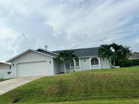 709 Sw 23rd Ter - Photo 1 of 1