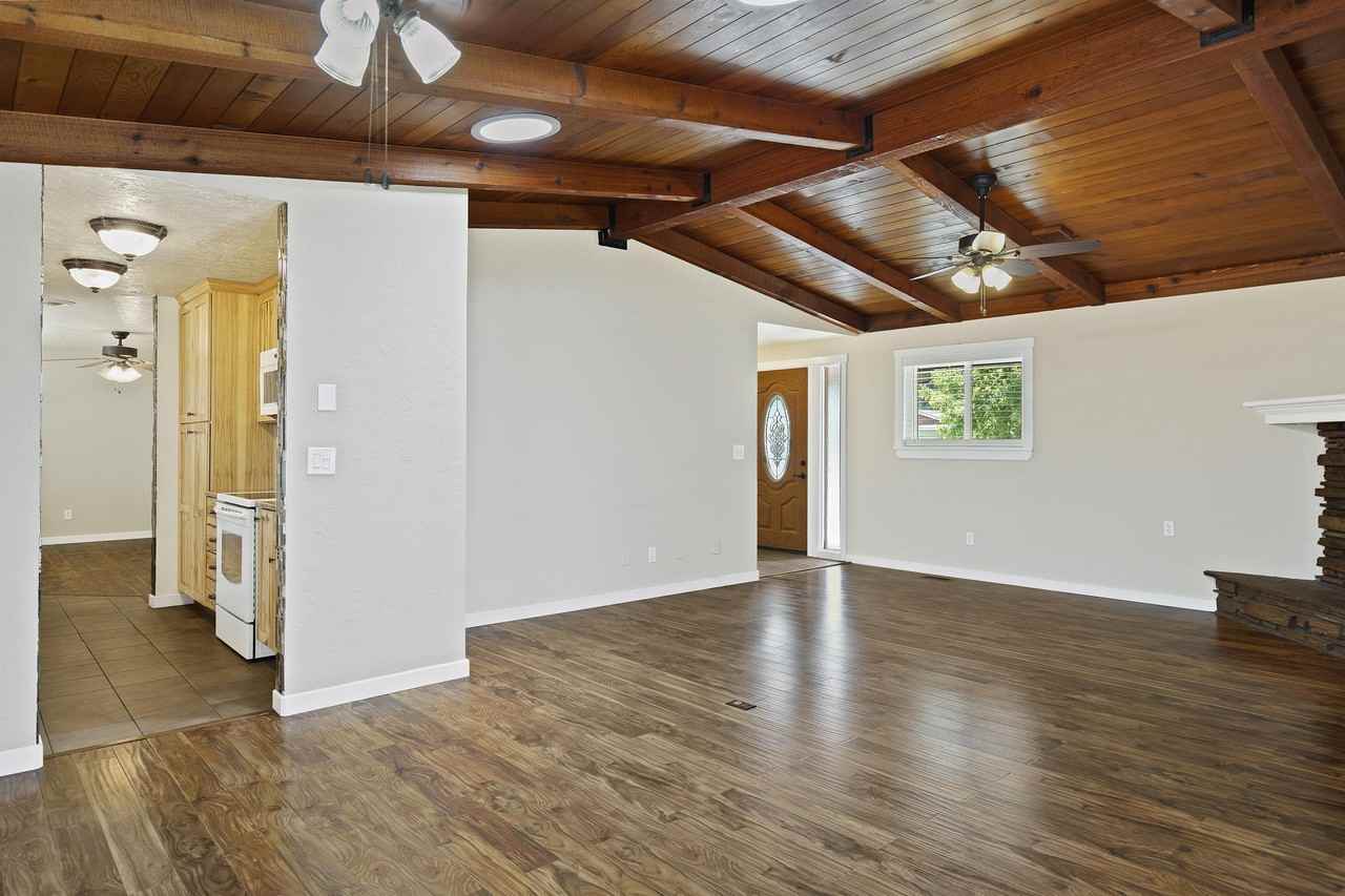 1228 Nw 11th St - Photo 2 of 50