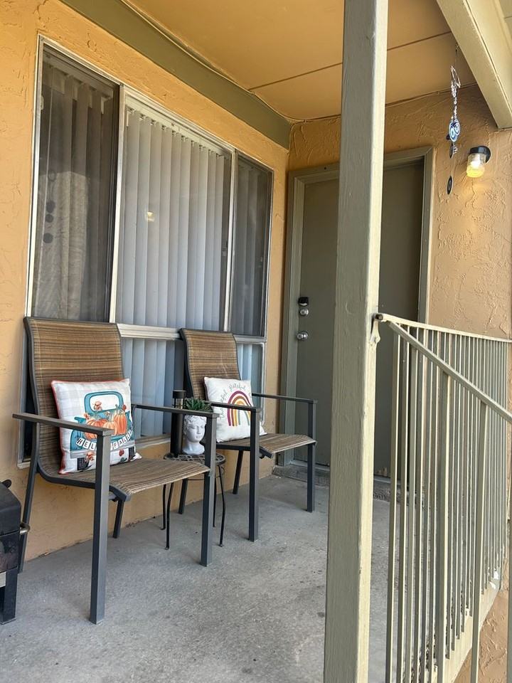 to Lynwood Garden Apartments. Your Oasis in East El Paso