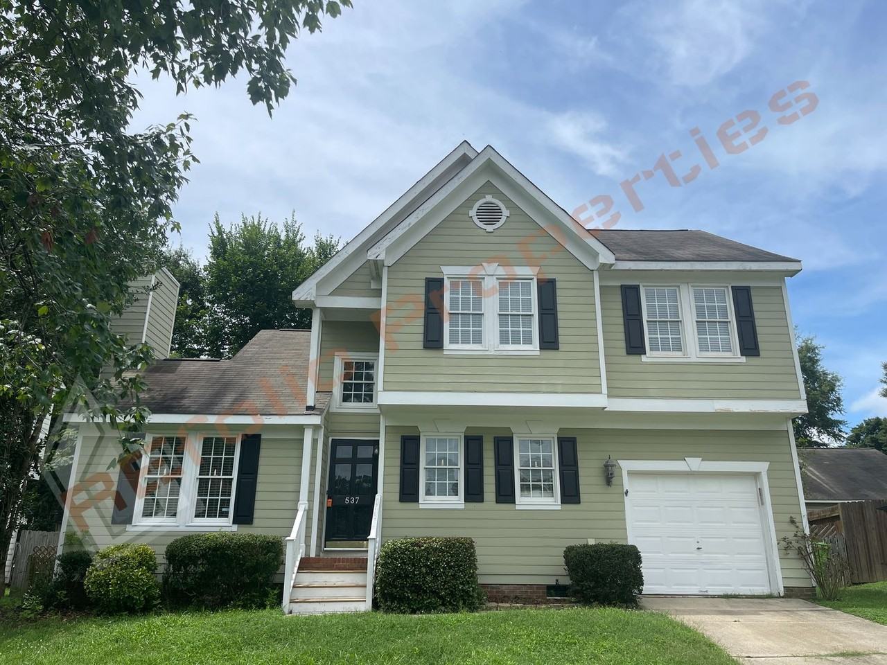 537 Mountain Lake Dr
